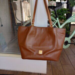 Dooney & Bourke Flynn Tote/Shoulder Bag